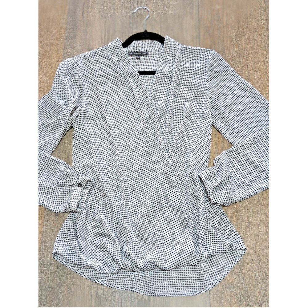 Adrianna Papell Top Womens Small Black Houndstooth Long Sleeve Casual Blouse